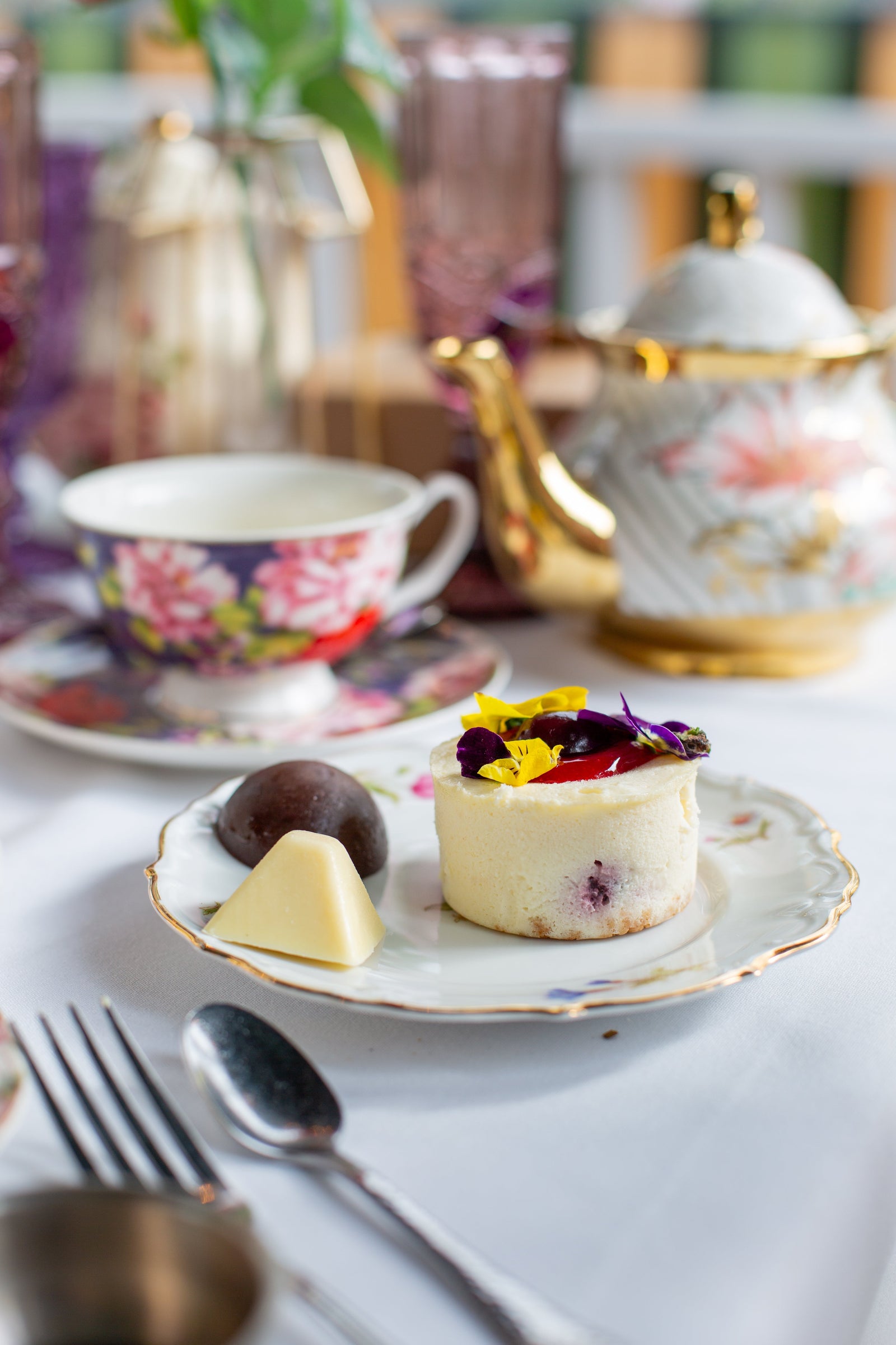 The Role of High Tea in Cultivating Life Long Relationships