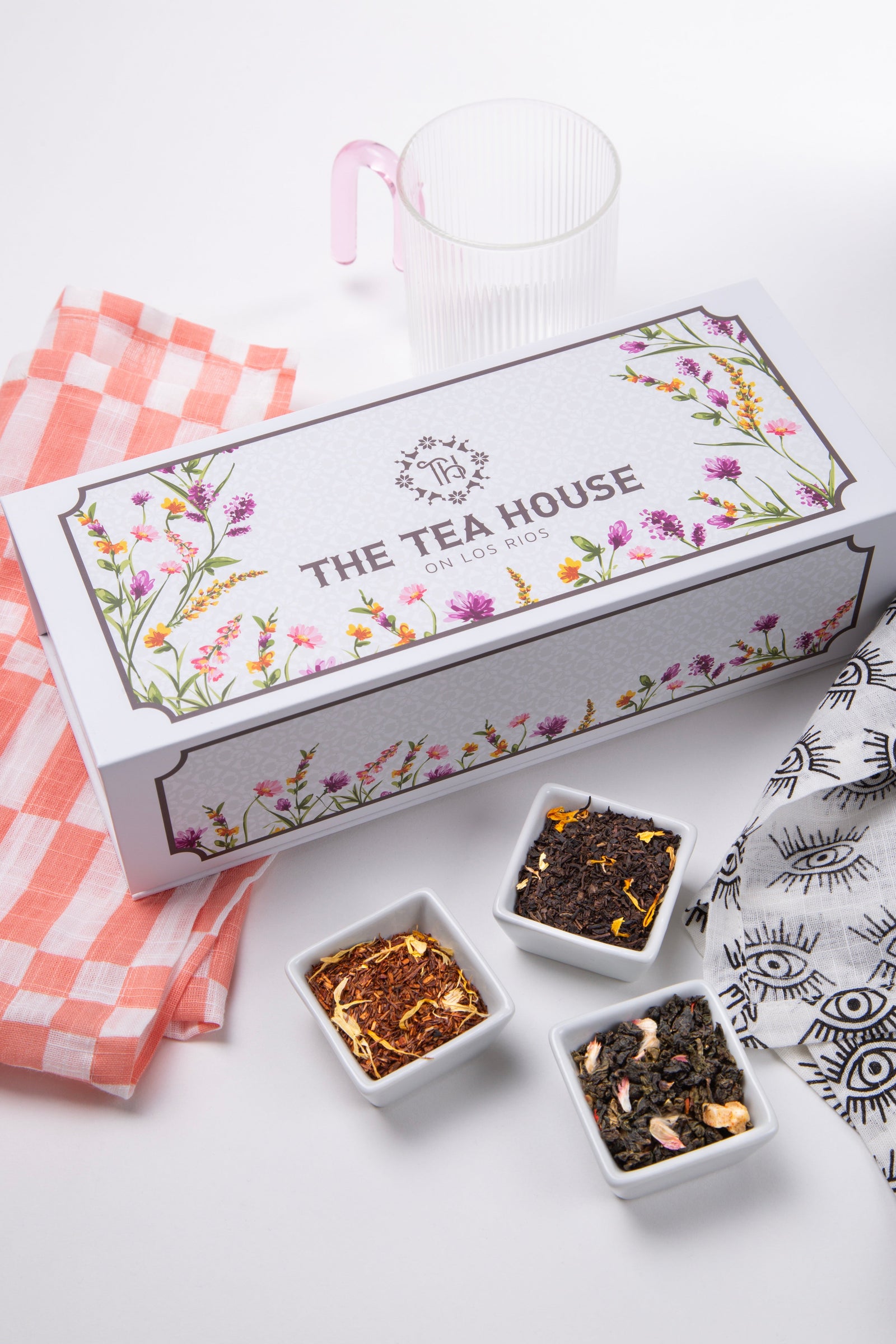 The Tea House Favorites: 5 Best-Selling Teas Every Tea Lover Should Try